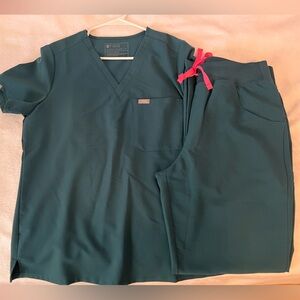 Figs Caribbean Blue scrubs